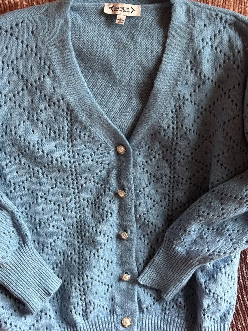 NANETTE BY NANETTE LEPORE LIGHT BLUE LACE DETAIL PEARL BLING BUTTON CARDIGAN L